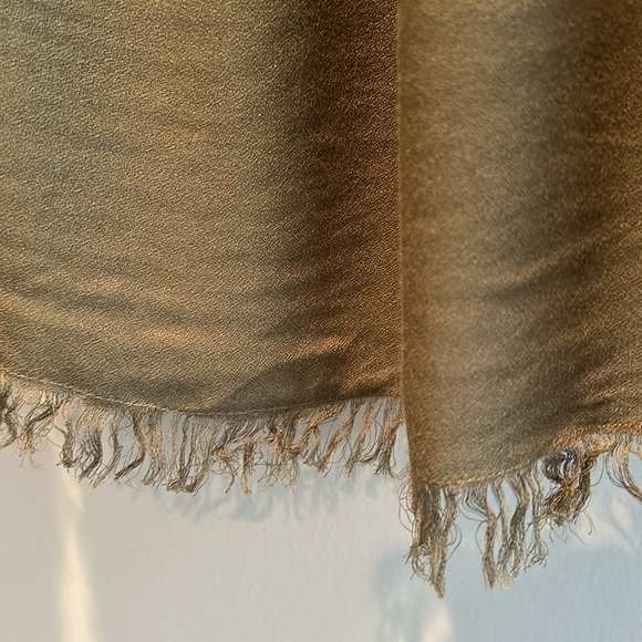 NWT, Chaser, Women’s, Distressed hem ruffle skirt, longer front, shorter back - Picture 3 of 6